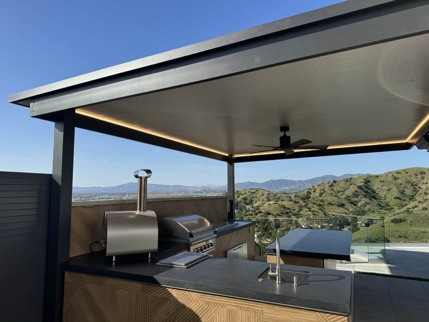 Aluminum patio cover