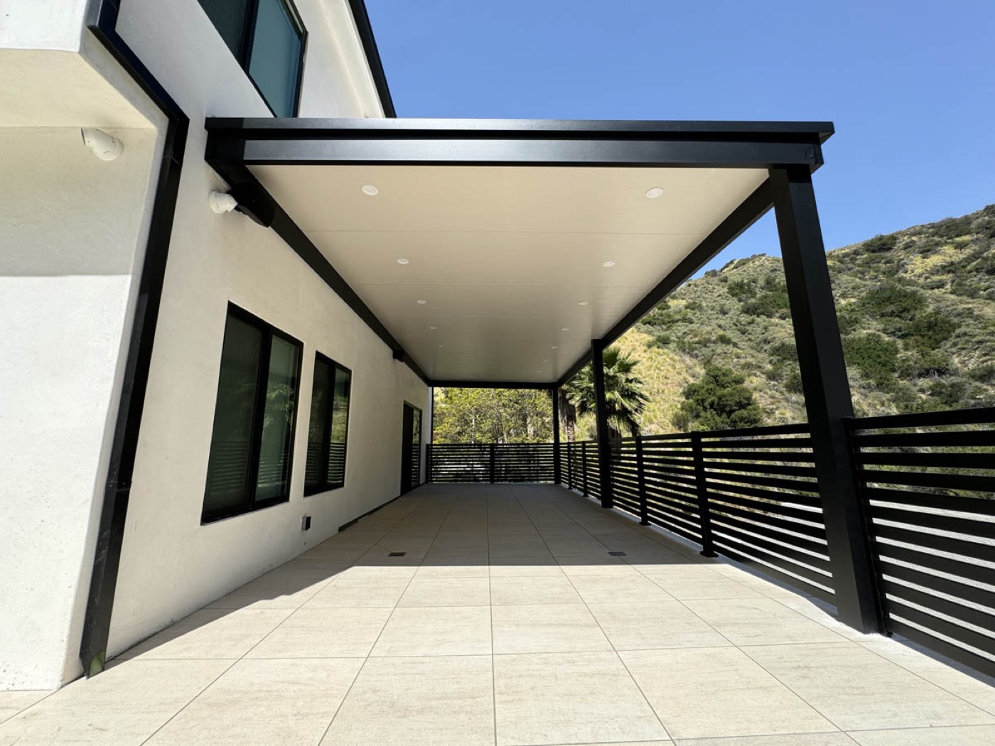 Aluminum patio cover